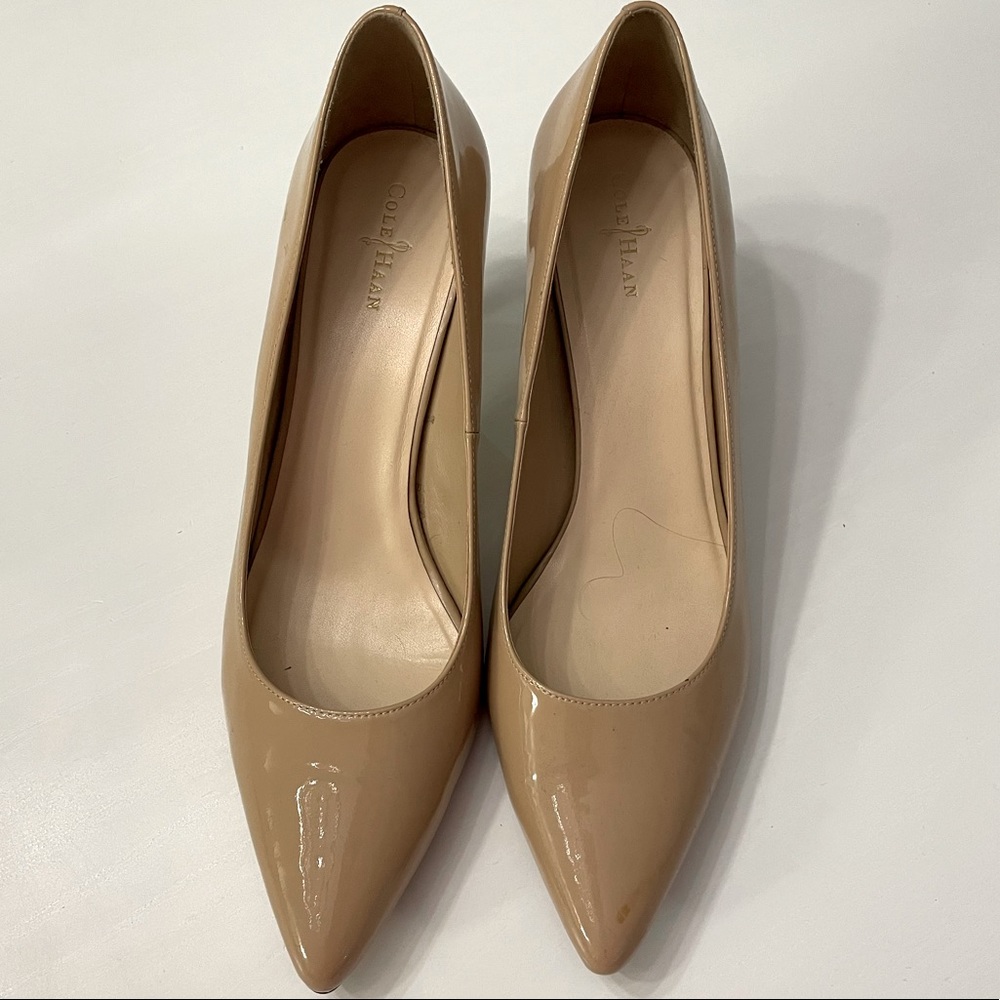 Cole Haan nude pumps 10.5